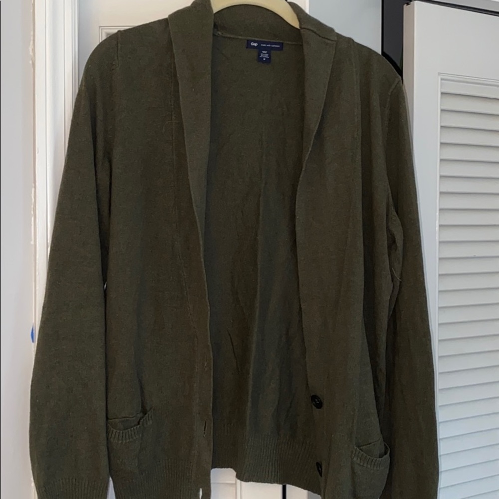 Gap cashmere sweater